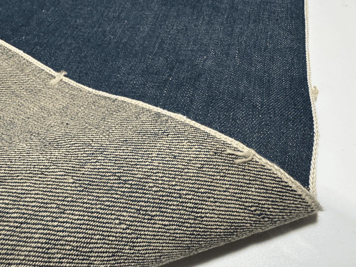 Okayama Denim | 13 oz Indigo & Beige Selvage with Red, by the Yard | KOFUYA