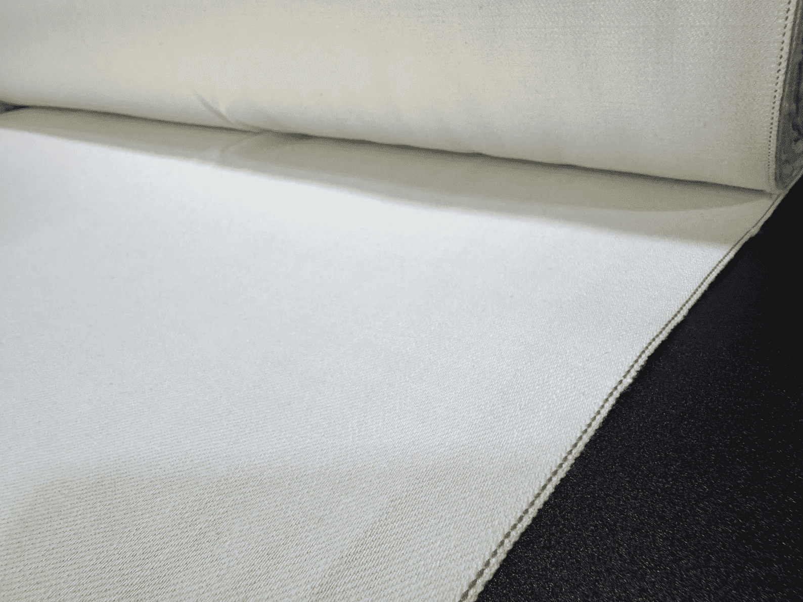 Okayama Denim | 13 oz White Japanese Selvage Fabric by Yard | KOFUYA