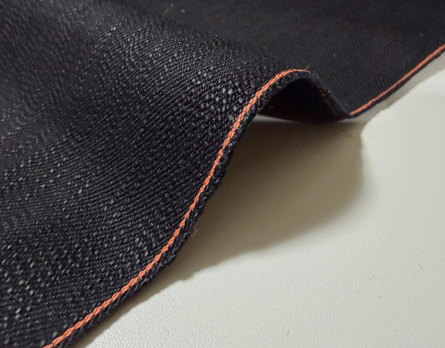 Okayama Denim | 16 oz Slub Selvage Denim Double-sided Black