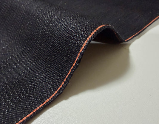 Okayama Denim | 16 oz Slub Selvage Denim Double-sided Black