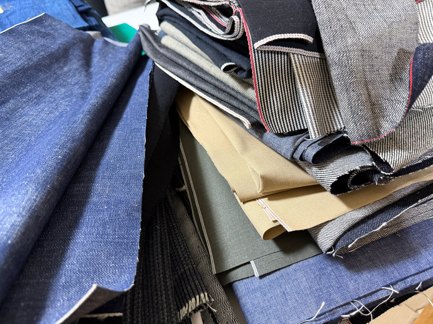 Okayama Denim | Premium Japanese Denim Scrap Box (5 kg)