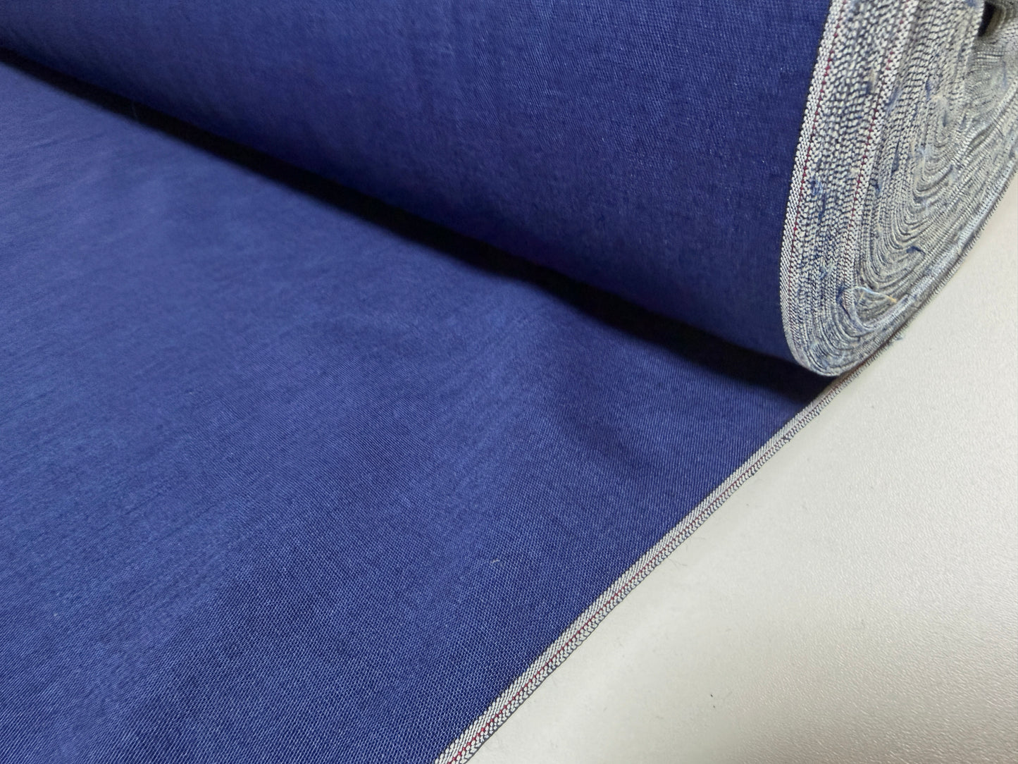 Okayama Fabric | 4.5 oz Japanese Deep indigo selvage chambray By The Yard