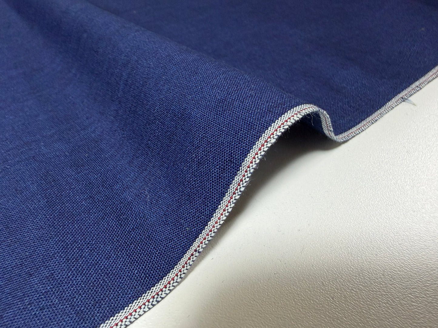 Okayama Fabric | 4.5 oz Japanese Deep indigo selvage chambray By The Yard