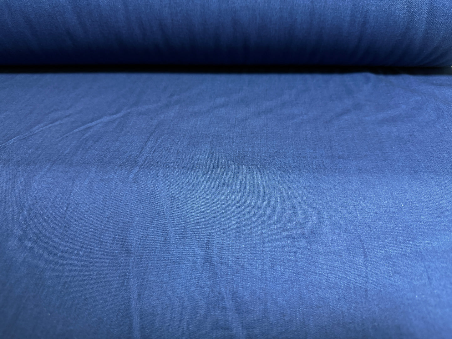 Okayama Fabric | 4.5 oz Japanese Deep indigo selvage chambray By The Yard